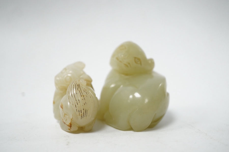 Two Chinese jade animal carvings, largest 5cm high. Condition - good